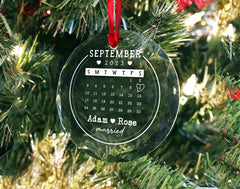 Personalized Christmas Ornament Wedding Date, Christmas Ornament With Wedding Date, Wedding Date Ornament, Wedding Date Calendar Ornament