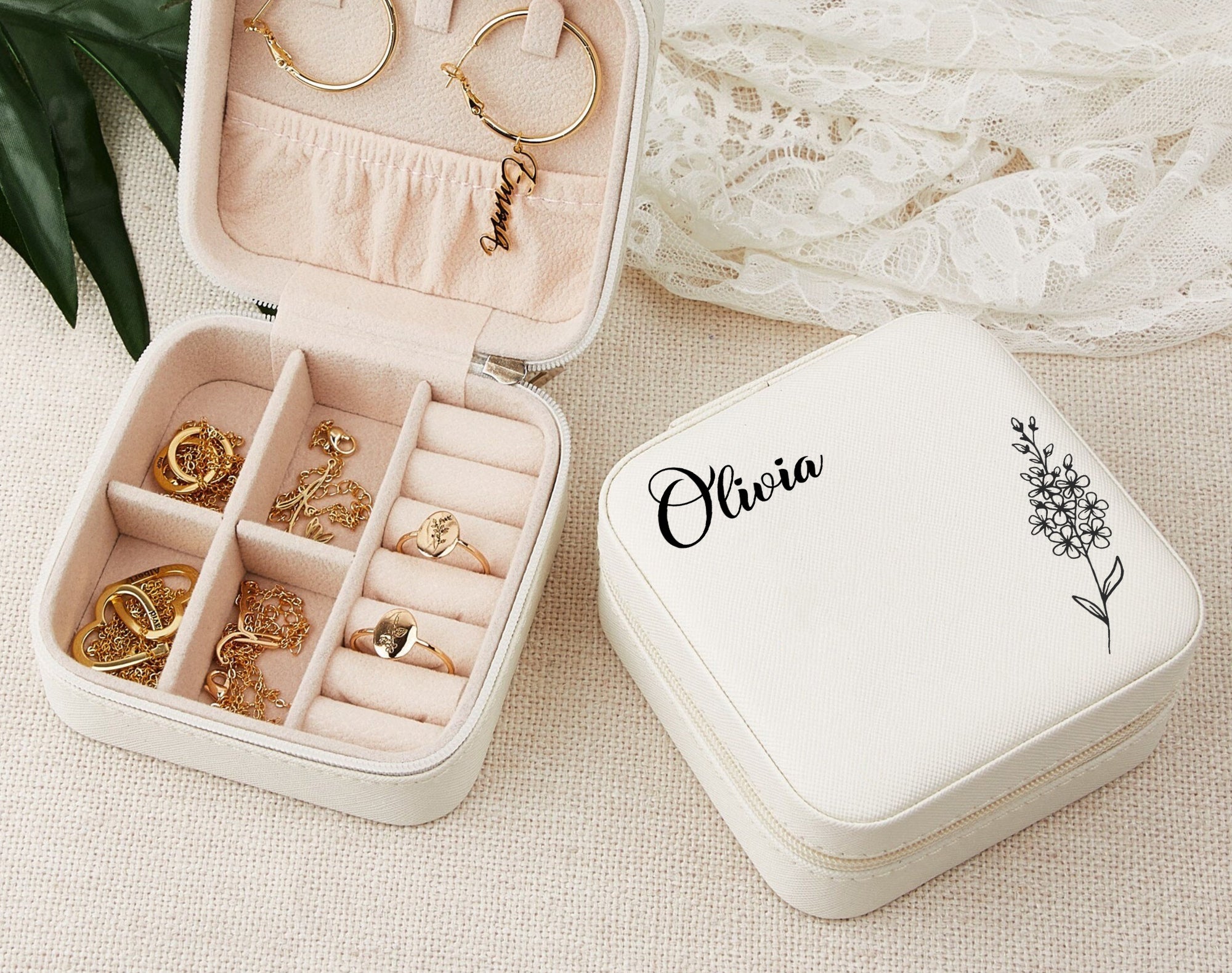 Engraved Jewelry Box Travel, Travel Jewelry Box, Customized Jewelry Box, Custom Birth Flower Jewelry Box, Birth Flower Cups Bridesmaid Gift